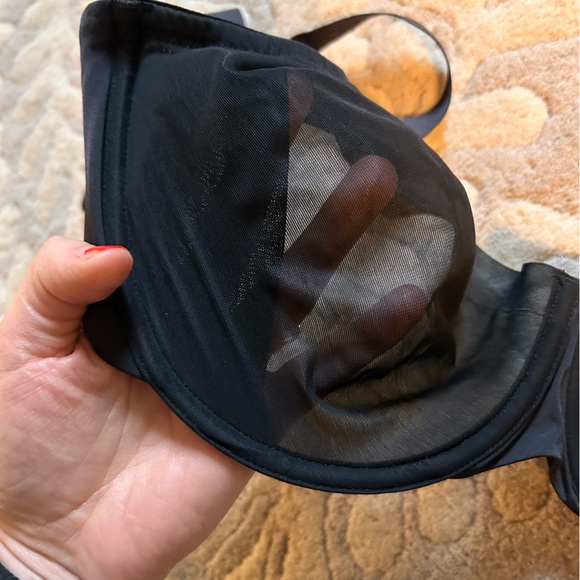 Skims no show unlined Demi bra - Picture 4 of 4